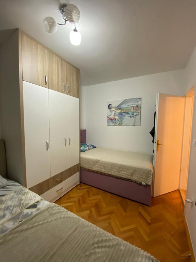 Seka Apartment *